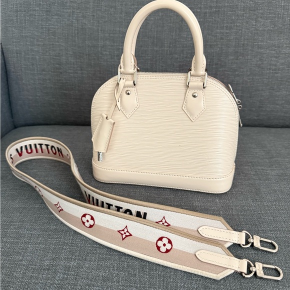 Louis Vuitton Cream Mini Bag with Elegant Strap - Picture 1 of 6